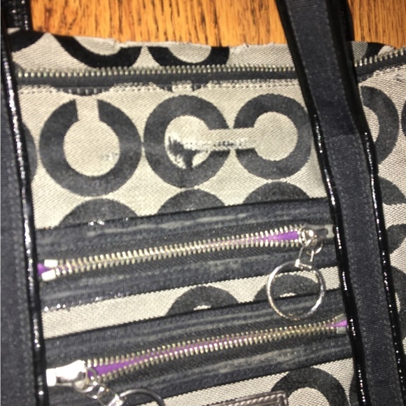 Coach Authentic Grey Tote Handbag Purple Interior Medium Size Handbag​​ - Picture 8 of 12